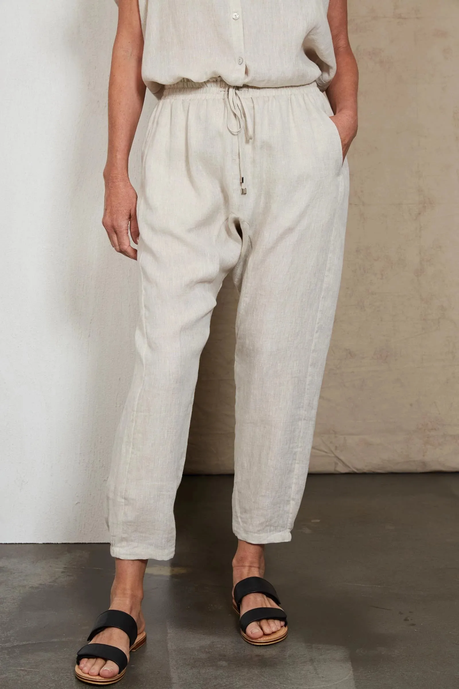 Eb & ive 'Studio Relaxed Pant' - Tusk